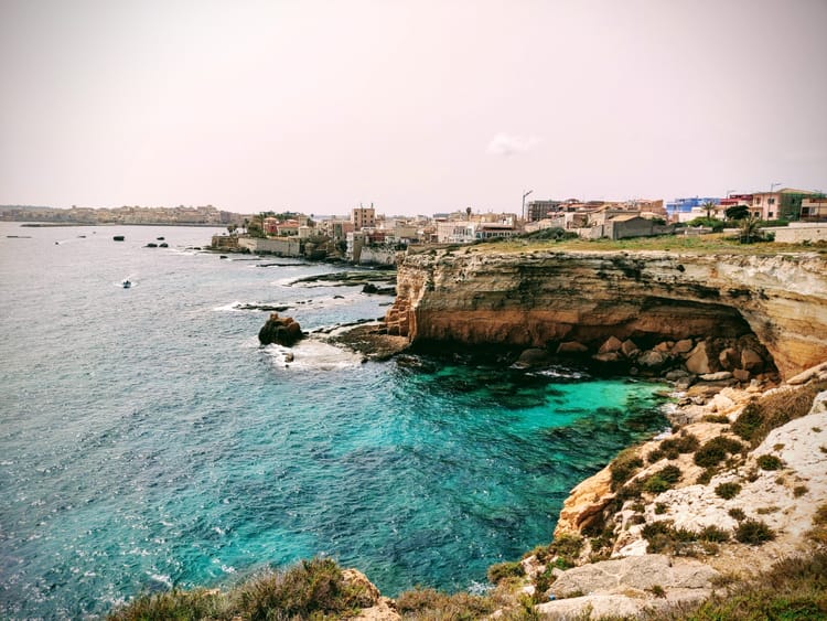 Sicilyâs Southeast Secrets